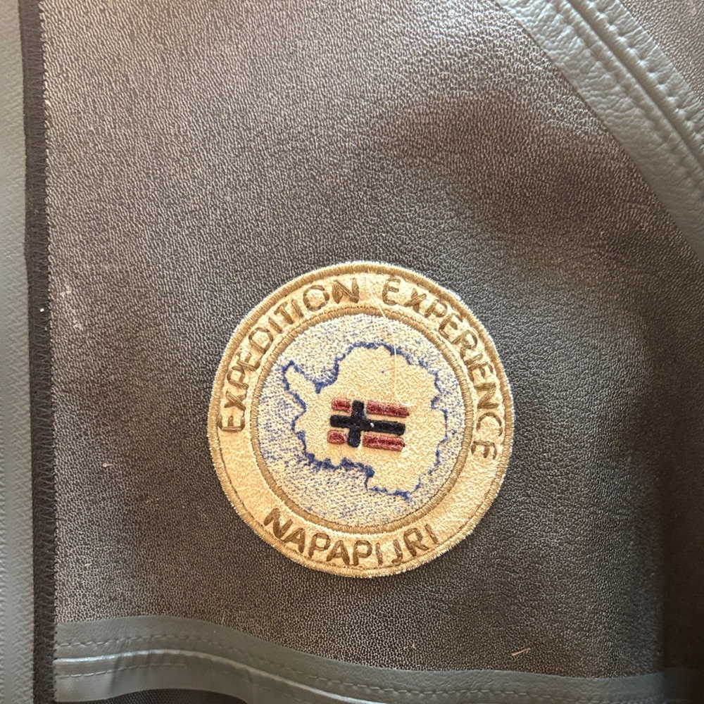 Napapijri Black and Gray Ski Jacket Size L - Picture 2 of 16